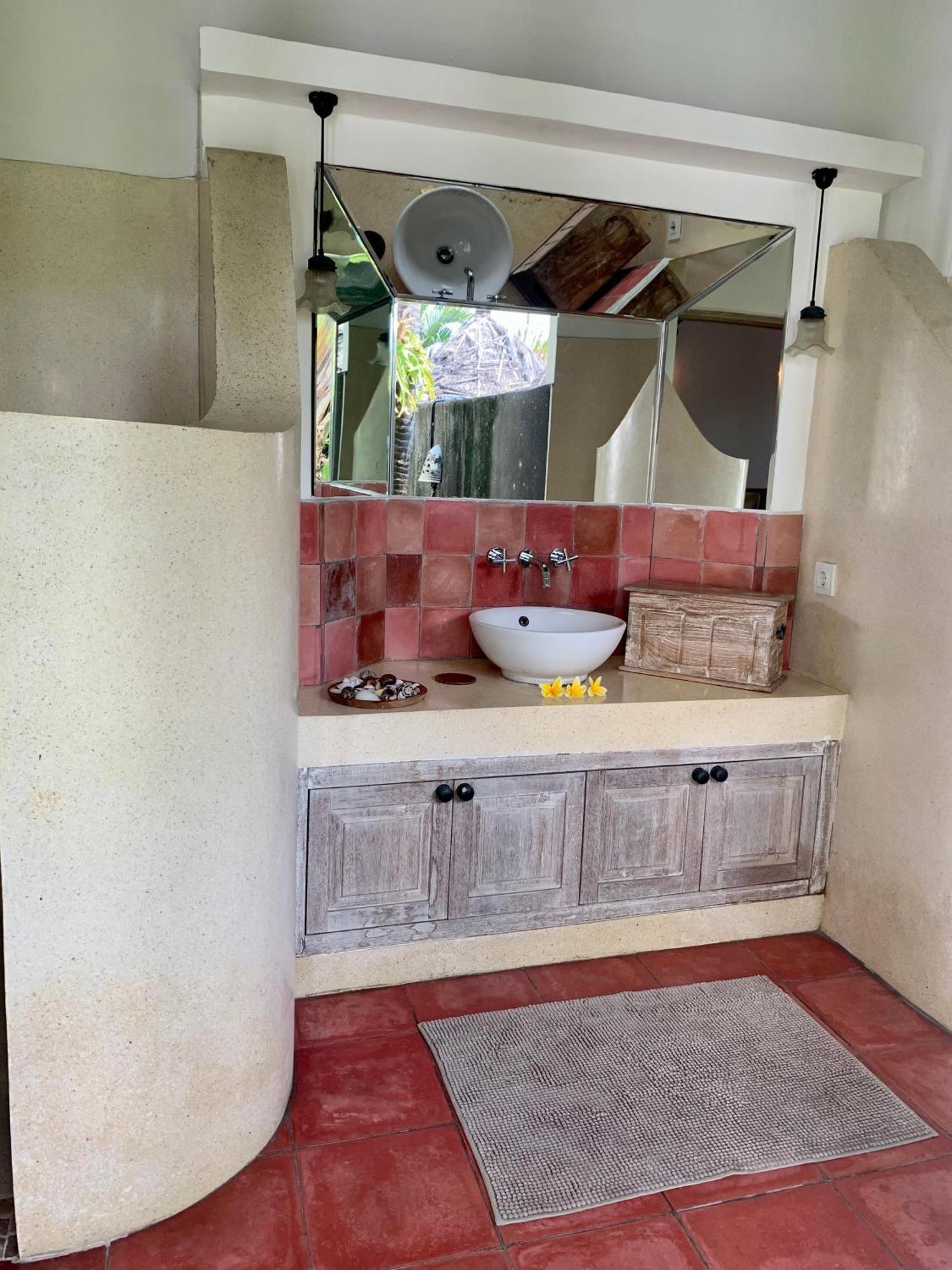 Unique 3Br Villa With Pool 5 Minute Walk To The Pererenan Beach Canggu Exterior foto